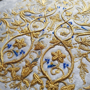 Customized Adult Men's Gold Custom White Satin <b>Religious</b> Vestment Dress Embroidery Handmade Church <b>Statue</b> Robe Liturgical Marian - Product Image 4