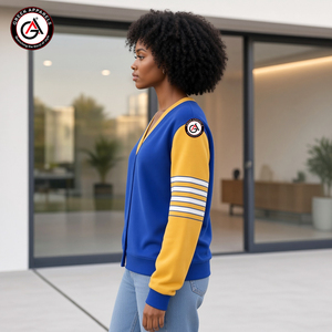 เสื้อคาร์ดิแกนถักอะคริลิกปักลาย Sigma Gamma Rho Sorority สำหรับผู้หญิง |   ดีไซน์วินเทจแบบเรียบง่ายตามสั่ง - Product Image 3