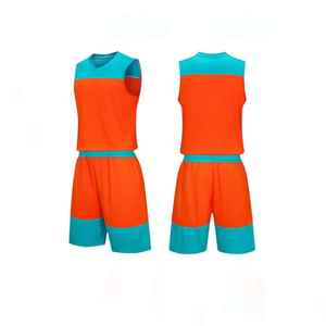 Kit de basket-ball d'équipe personnalisé avec logo personnalisé, nom imprimé, vêtements de sport de haute qualité, tissu doux, kit de vêtements de sport de basket-ball. - Product Image 2
