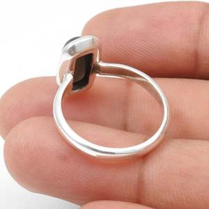 Bague en argent sterling 925 avec pierre précieuse opale noire, de qualité supérieure, naturelle, faite à la main, bijoux bohèmes raffinés pour mariage - Product Image 3