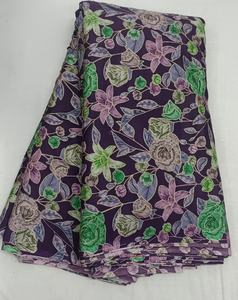 Tela Premium 100% Poliéster Bordada de Secado Rápido, Ecológica, de Alto Gramaje (80 GSM), 43/44 Pulgadas de Ancho, para Blazers/Trajes de Mujer - Product Image 4