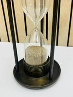 Reloj de Arena de Aluminio con Acabado Negro Antiguo de 8'' con Diseño 3D de Ángel Animal |   Pie Decorativo Vintage para Mesa de Graduación
