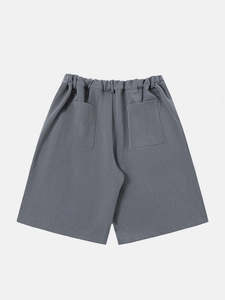Shorts Bermuda Homme Personnalisés d'Été, Coupe Ample, Style Urbain, Couleur Unie, Ourlet Ouvert, Double Plis, Jambes Larges, Longueur Genou, Style Baggy - Product Image 5