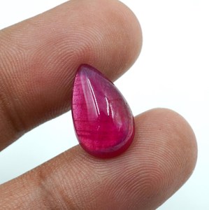 พลอยทับทิมสีน้ำเงินธรรมชาติทรงลูกแพร์ 8.50 กะรัต แบรนด์ HAYAAT GEMS แหล่งกำเนิดราชสถาน สำหรับทำเครื่องประดับ - Product Image 1