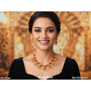 Ensemble de colliers classiques en or finition haut de gamme, bijoux ethniques élégants pour mariée, ensemble de colliers de mariage traditionnels pour occasions festives et soirées - Product Image 3