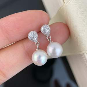 Boucles d'oreilles en perles de manta rose sans noyau, argent 925, perles d'eau douce rondes de 8 à 9 mm, incrustées de zircon diamant sans défaut, design élégant - Product Image 3