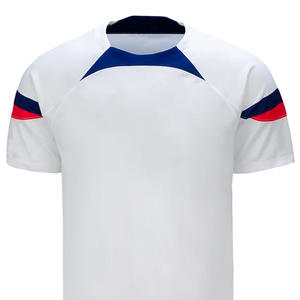 Camiseta de Fútbol Personalizada con Mangas Cortas, Transpirable, Corte Regular, Diseño para Adultos, Camisetas Deportivas para Equipos, Camiseta Sublimada para Hombre con Logotipo - Product Image 3