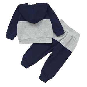 ชุดวอร์มเด็กแบบกำหนดเอง เสื้อฮู้ดและกางเกงขายาว ชุดกีฬาลำลอง - Product Image 1