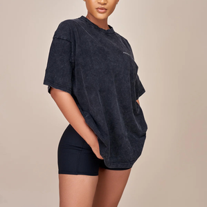 T-shirt oversize pour femme en jersey simple 100 % coton premium, 240 GSM, délavé à l'acide, épaules tombantes, plusieurs couleurs – Meilleures ventes - Product Image 5