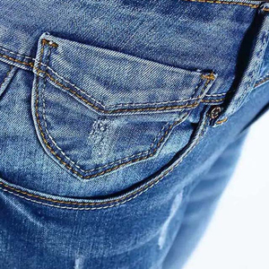 Fabricación de Pantalones Vaqueros Ajustados de Cintura Alta para Mujer, Hechos a Medida, al por Mayor, con Diseño Desgarrado, Color Personalizado, Todas las Tallas - Product Image 4