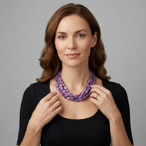 Collier artisanal en résine violette, perles irrégulières, style amour, bijou fantaisie pour mariage, accessoire fait main - Product Image 1
