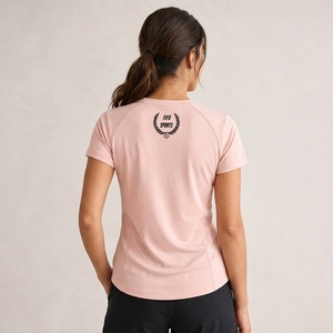 เสื้อยืดผู้หญิงพรีเมียมแขนสั้น ผลิตจากผ้าฝ้ายน้ำหนักเบา ดีไซน์สวมใส่สบาย เหมาะสำหรับใส่ลำลองทุกวัน - Product Image 3