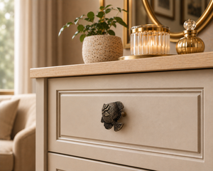 AK Brass Fish Metal Cabinet Knob Antique Finish Decorative Drawer <b>Wardrobe</b> Furniture Handle Nautical Home Decor - Product Image 1