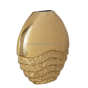 แจกันและกระถางโลหะทองเหลืองตกแต่งบนโต๊ะสำหรับงานแต่งงานกระถางต้นไม้และแจกันหรูหราสำหรับตกแต่งโต๊ะร้านอาหาร - Product Image 1