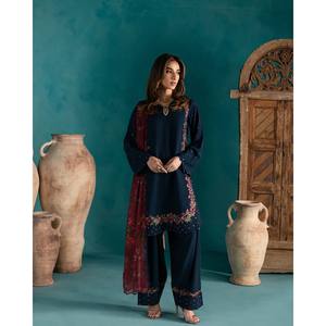 ชุดสัลวาร์ คามีซ ผ้าฝ้ายสีกรมท่า ไซส์ XL พร้อมผ้าคลุมไหล่และงานปักเลื่อม สำหรับใส่ลำลอง - Product Image 2