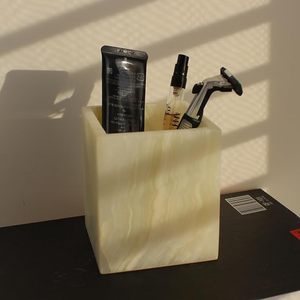 Organisateur de maquillage élégant en marbre noir pour rouges à lèvres, pinceaux, parfums et produits de soin personnel, rangement de maquillage en marbre naturel - Product Image 5