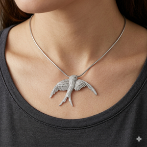 จี้สร้อยคอรูปนกพิราบประดับเพชรแล็บโกรว์ ดีไซน์หรูหรา พรีเมียม เงินแท้ 925 ชุบโรเดียม  ของขวัญเครื่องประดับสำหรับทุกเพศ - Product Image 2