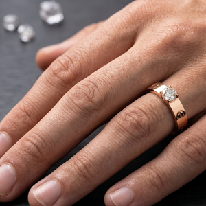 Anillo de Diamantes de Oro Rosa de Lujo para Hombre |   Anillo Solitario Redondo Brillante |   Diamante Natural y Cultivado en Laboratorio |   Exportador de Joyería - Product Image 4