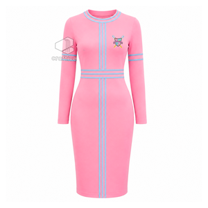 Robe midi moulante rose à manches longues pour femme Gamma Phi Delta avec accents rayés bleus, col rond, grande taille, coupe ajustée, robe décontractée - Product Image 1