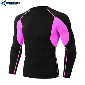 เสื้อแรชการ์ดแขนยาวผู้ชายขายส่ง เสื้อสำหรับเล่นเซิร์ฟและออกกำลังกายจากโรงงาน ป้องกันรังสียูวี 50+ แห้งเร็ว ต้านเชื้อแบคทีเรีย ระบายอากาศได้ดี - Product Image 6