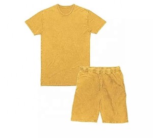 Conjunto de Camiseta y Pantalones Cortos de Algodón Amarillo Sólido para Hombre, Cuello Redondo, Estilo Casual de Verano, Tejido de Punto, Color Liso - Product Image 1