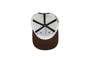 Casquette Trucker 5 Panneaux en Maille Blanche Respirante avec Écusson Tissé Personnalisable, Fabriquée au Vietnam pour l'Extérieur et un Style Toute l'Année - Product Image 5