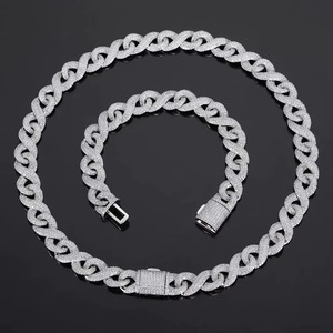 Collier en Moissanite Diamantée le Plus Vendu, Bijou Unisexe de Luxe Hip Hop, Chaîne à Maillons Entièrement Sertie de Breloques, Cadeau de Mariage à Prix d'Usine - Product Image 1