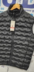 Veste en cuir de créateur pour homme de qualité supérieure, élégante et luxueuse, idéale pour le streetwear et les soirées, en vente. - Product Image 4