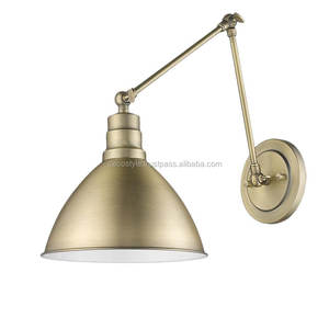 Lampe de table en laiton abat-jour blanc mat - Product Image 3