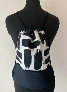 Promotional <b>Drawstring</b> Bag with Earphone Hole Customized Hot Sale Backpack Bag with Zipper Pocket - Product Image 6