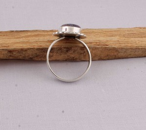 Bague Statement en Argent Sterling 925 avec Améthyste et Cuivre Violet, Motif Pétale de Fleur Classique, Bijou Fait Main pour Fête, Vente en Gros - Product Image 6