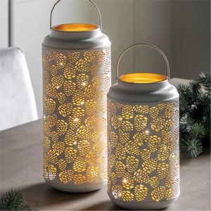 Farol Metálico Vintage con Diseño de Ciervo del Bosque, Portavelas Colgante Decorativo de Hierro para Centro de Mesa en Hogar y Jardín - Product Image 4