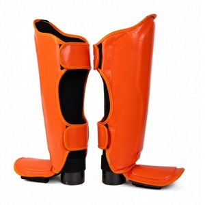 Protège-tibias Muay Thai en cuir PU, protège-tibias MMA avec logo personnalisé, protège-tibias et protège-pieds pour adultes, équipement de protection pour l'entraînement au kick-boxing - Product Image 2