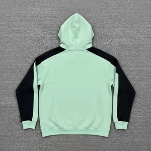 Sudadera con capucha oversize para hombre, estilo casual de invierno, con paneles de color, bolsillos canguro, bordado y personalización del color del panel 100% - Product Image 5
