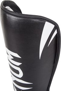Espinilleras Profesionales Internacionales de Piel Sintética PU de Calidad Superior para Entrenamiento de Muay Thai y Kickboxing - Product Image 4