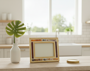 CRAFTS HUB กรอบรูปเรซิ่นทำมือ- น้ำหนักเบา พร้อมพิมพ์ลายตามสั่ง สำหรับตั้งโชว์บนโต๊ะ - Product Image 4