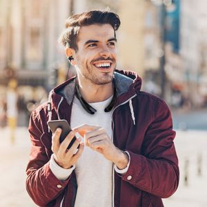 Auricolari Sportivi Wireless V5.0, Resistenti al Sudore, In-Ear con Fascia Magnetica da Collo, Stereo, Bassi Profondi, Comodi per lo Sport - Product Image 5