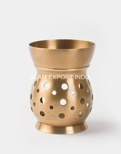 Difusor de Aroma de Latón de Diseño Moderno, Quemador de Incienso Religioso con Acabado Dorado, Recipiente para Aceite, Decoración de Mesa para Meditación, Superventas - Product Image 4