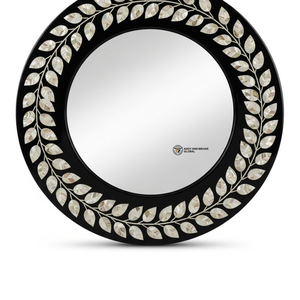 Espejo Redondo Negro Hecho a Mano con Delicado Patrón de Enredaderas e Incrustaciones Luminosas de Madreperla - Product Image 5