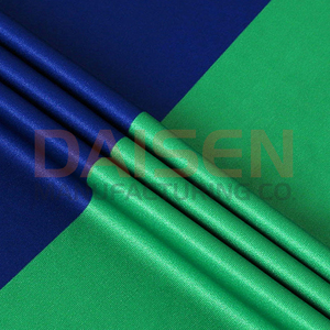 Ensemble de maillot de football bleu personnalisé avec logo imprimé, kit de football à séchage rapide, maillot de sport d'équipe pour l'entraînement et les matchs - Product Image 5