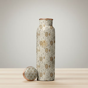 Bouteille d'eau en cuivre de luxe 750 ml sans BPA |   Bouteille en métal émaillé réutilisable, écologique, étanche, avec couvercle imprimé - Product Image 5