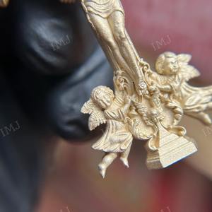 Pendentif Croix 3D Personnalisé, Breloque Religieuse, Testé au Diamant VVS1 D, Moissanite Véritable, Argent 925, Luxe Plaqué Or 18K - Product Image 2