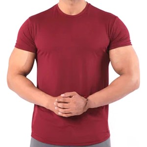 Camiseta de Jersey 2026 para Hombre, Corte Ajustado, Manga Corta, Cuello Redondo, Color Sólido, Rojo, Tejido Cómodo, Informal, para Entrenamiento - Product Image 5
