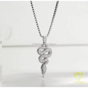 Pendentif Serpent Fait Main avec Design de Bijoux Hip Hop de Luxe et Finition de Haute Qualité - Product Image 5