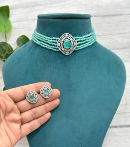 Hermoso Juego de Gargantilla y Aretes de Lujo con Cuentas Plateadas de Primera Calidad, Circonita Cúbica y Perlas de Imitación, Regalo de Boda - Product Image 2