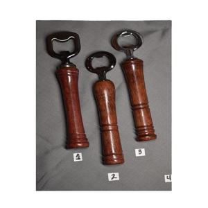 Décapsuleur en métal avec manche en bois Excellent cadeau pour les amateurs de bar Vente en gros - Product Image 1