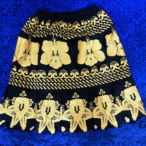 Customize Style Micronesian Island Embroidered Women's Skinny Skirt Unique Micronesian Design Embroider Work Island Skirts - Product Image 5