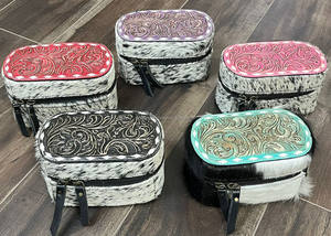 Boîte à bijoux en cuir artisanal pour femmes, petite boîte à bijoux de style occidental, boîte à boucles d'oreilles, boîte à bijoux de voyage - Product Image 5