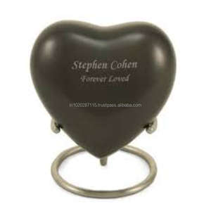 Urnas de corazón de metal Premium de estructura única con superficie duradera y forma simbólica para el Recuerdo espiritual y la paz - Product Image 5