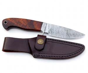 Couteau utilitaire compact artisanal en acier Damas, lame fixe, manche en bois, outil de découpe extérieur avec étui en cuir - Product Image 4